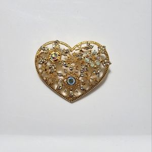 Get ready for your sweetheart  with beautiful heart pin .
